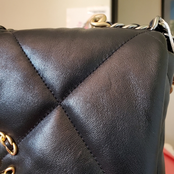 Chanel 19 flap black mixed hard ware small bag - Picture 12 of 13